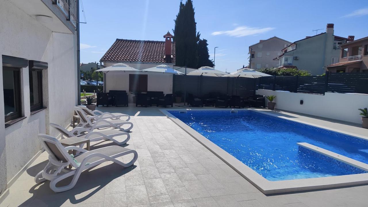 Viktor Rooms And Apartments Rovinj Exterior photo